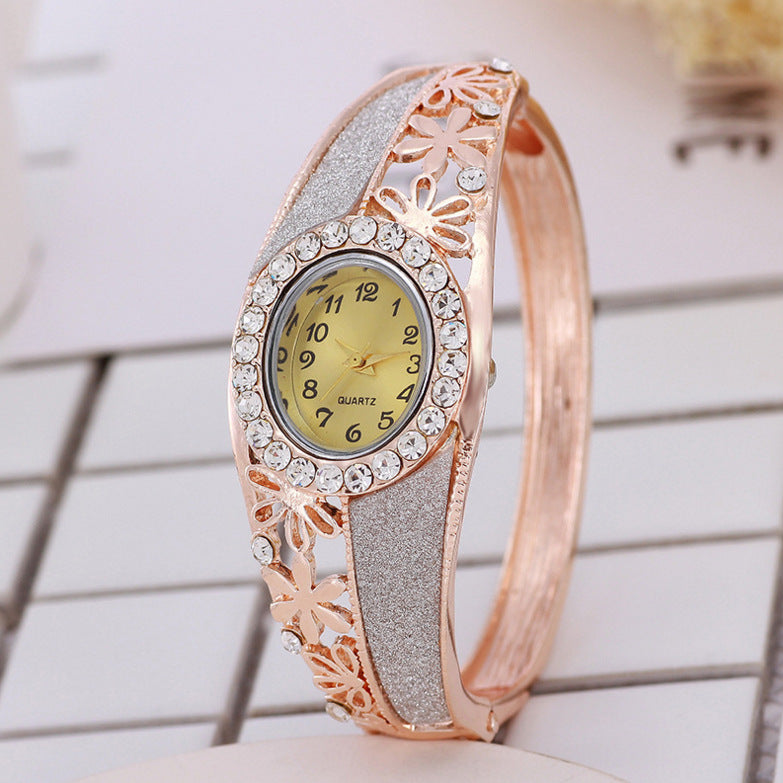 Fashion female student bracelet watch